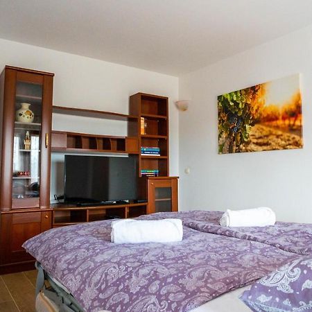 Apartma Tri Oljke Dobrovo Εξωτερικό φωτογραφία