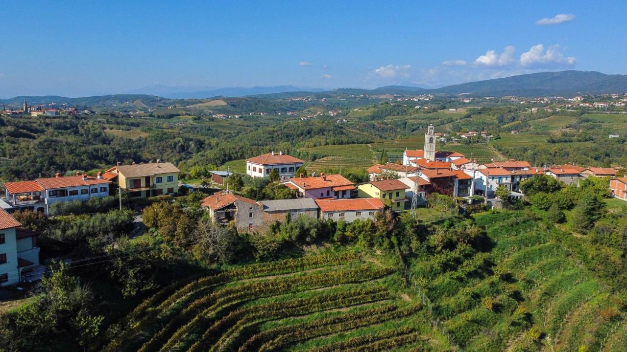Apartma Tri Oljke Dobrovo Εξωτερικό φωτογραφία